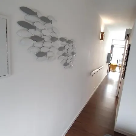 Casinha Secreta - A Gema Escondida Da *